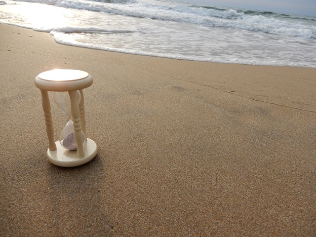 琴ヶ浜と砂時計