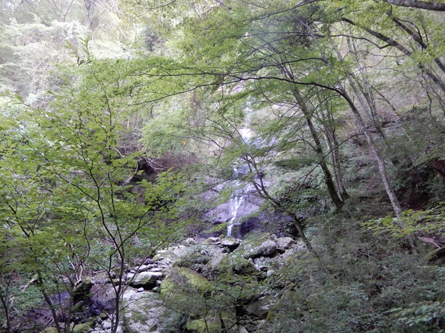唐岬の滝