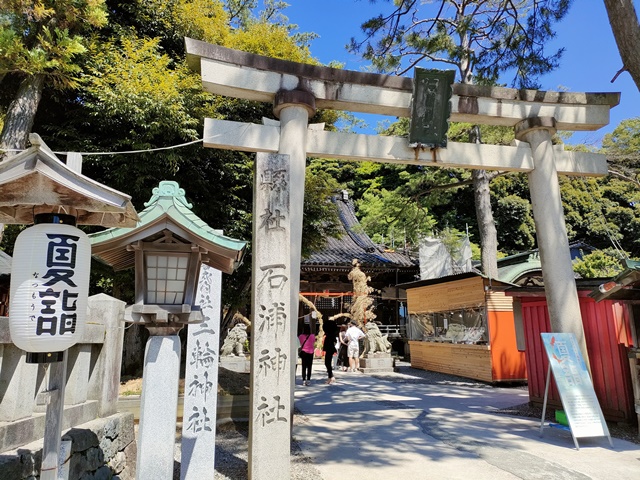 石浦神社（石川県金沢市）鳥居
