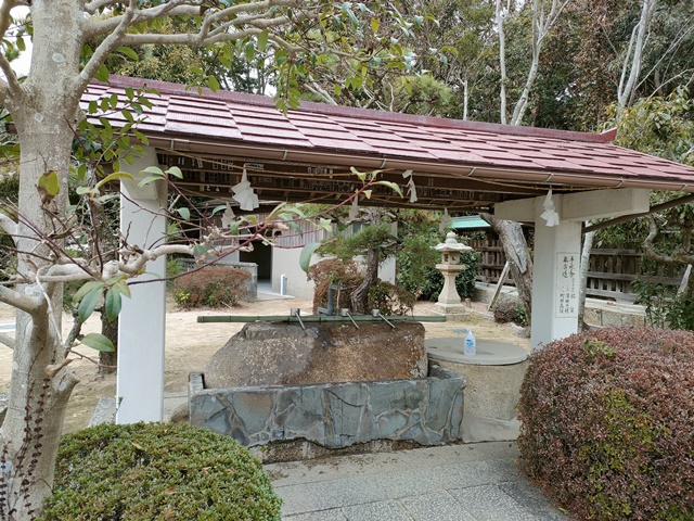 玉祖神社（山口県防府市）手水舎