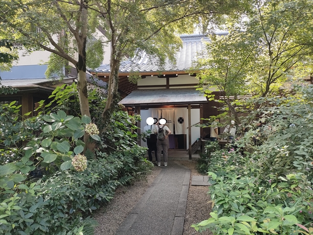 梨木神社（京都市上京区）境内にあるコーヒー屋さん