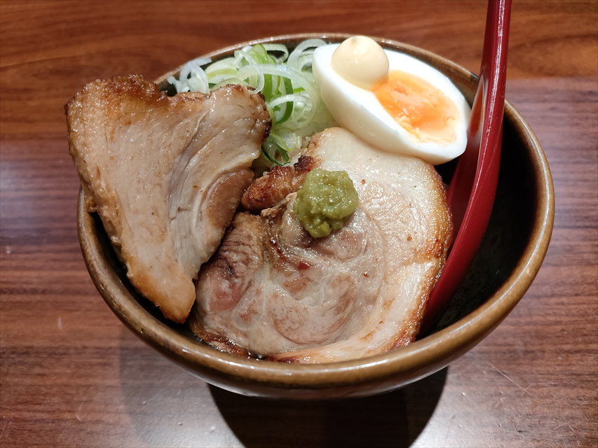 麺屋つくし 富山駅店　チャーシュー丼